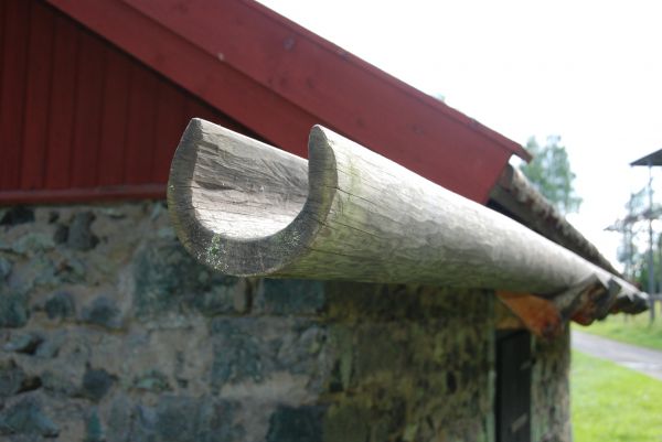Wooden Gutter Repair